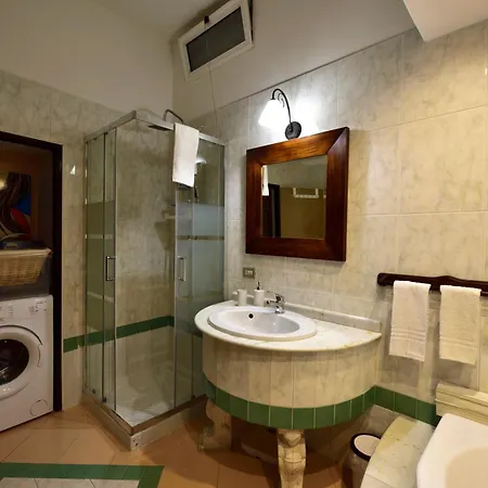 Ciaobari - Elegant 4 Bedrooms In The Heart Of Old Town * Bari