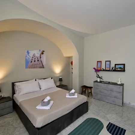 Appartement Ciaobari - Elegant 4 Bedrooms In The Heart Of Old Town Bari