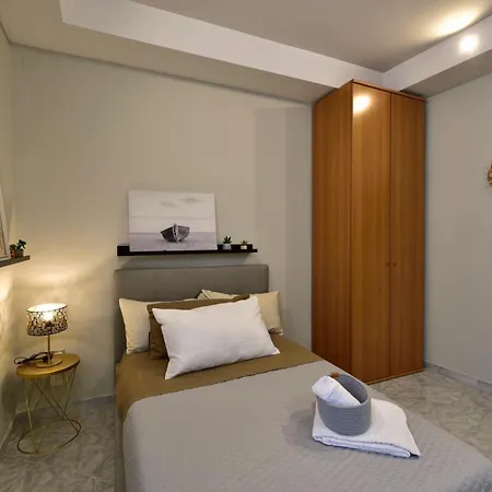 Ciaobari - Elegant 4 Bedrooms In The Heart Of Old Town Apartment Bari