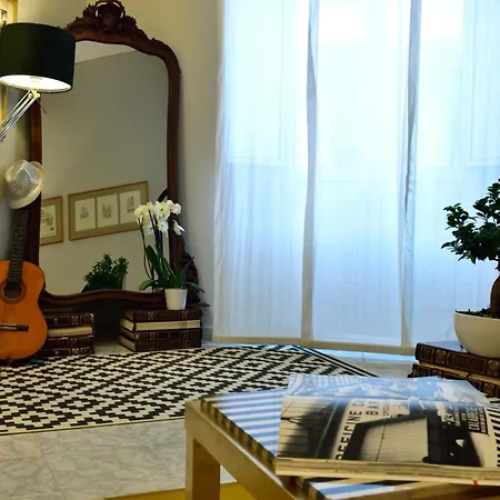Apartment Ciaobari - Elegant 4 Bedrooms In The Heart Of Old Town *